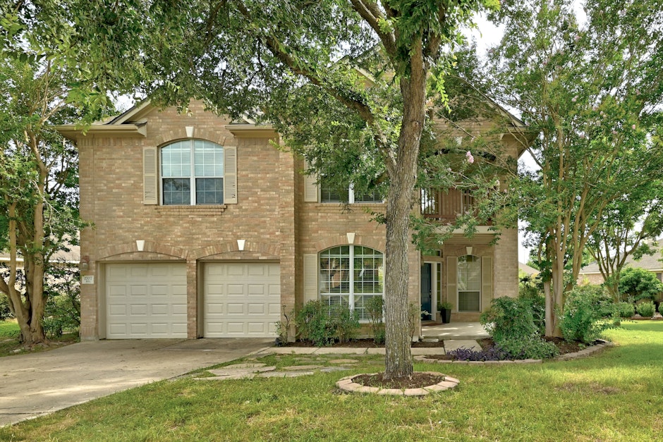 1707 Alison Ann Court, Pflugerville, TX 78660, Presented by Stephanie